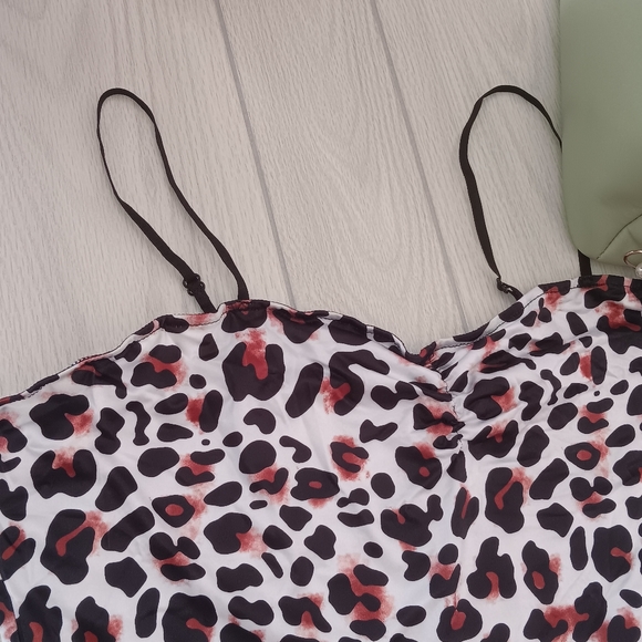 Sexy See-Through Mesh Dress Spaghetti Strap Leaf Print Romper Set - Picture 10 of 15